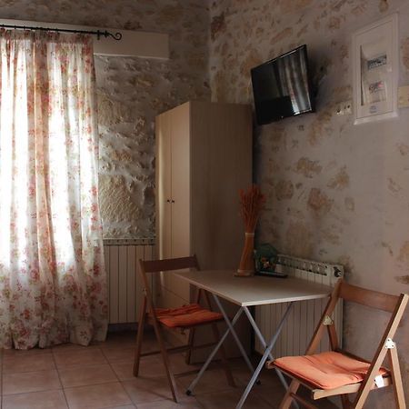 Artemisia Traditional Home Choudetsi Luaran gambar